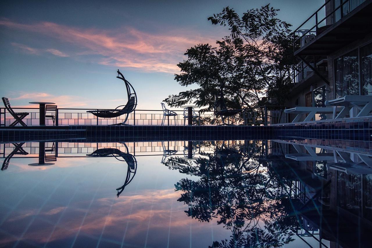 The Resort Angel Hill Ban Khanan Chit Luaran gambar